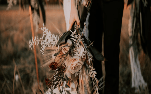 How to Avoid Double Bookings This Wedding Season